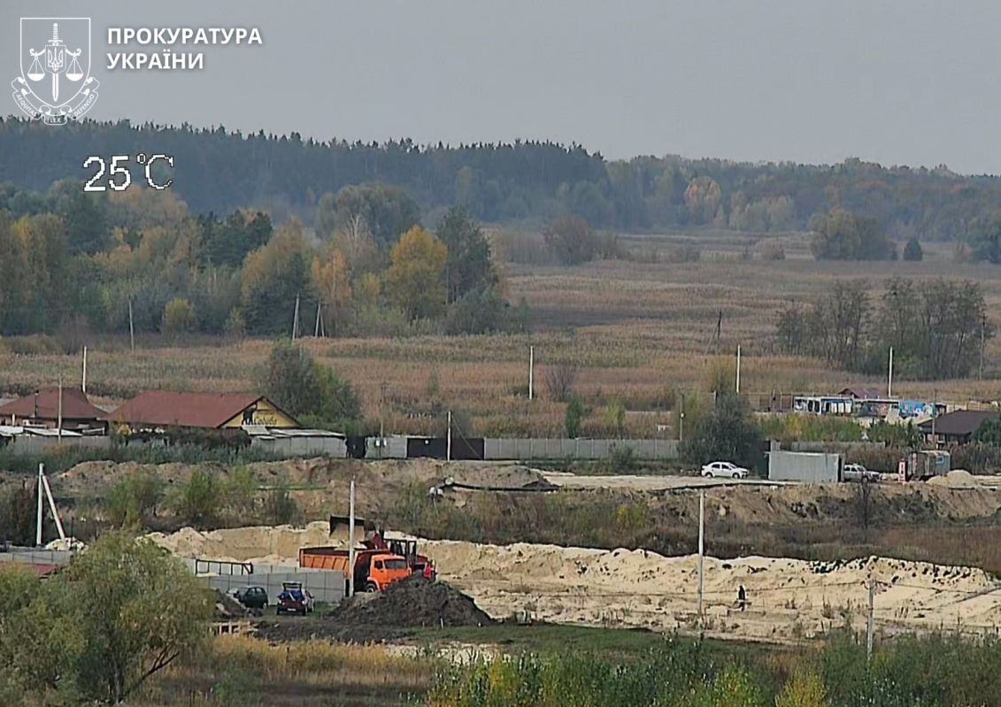  На Черкащині депутату повідомили про підозру у незаконному видобутку піску 