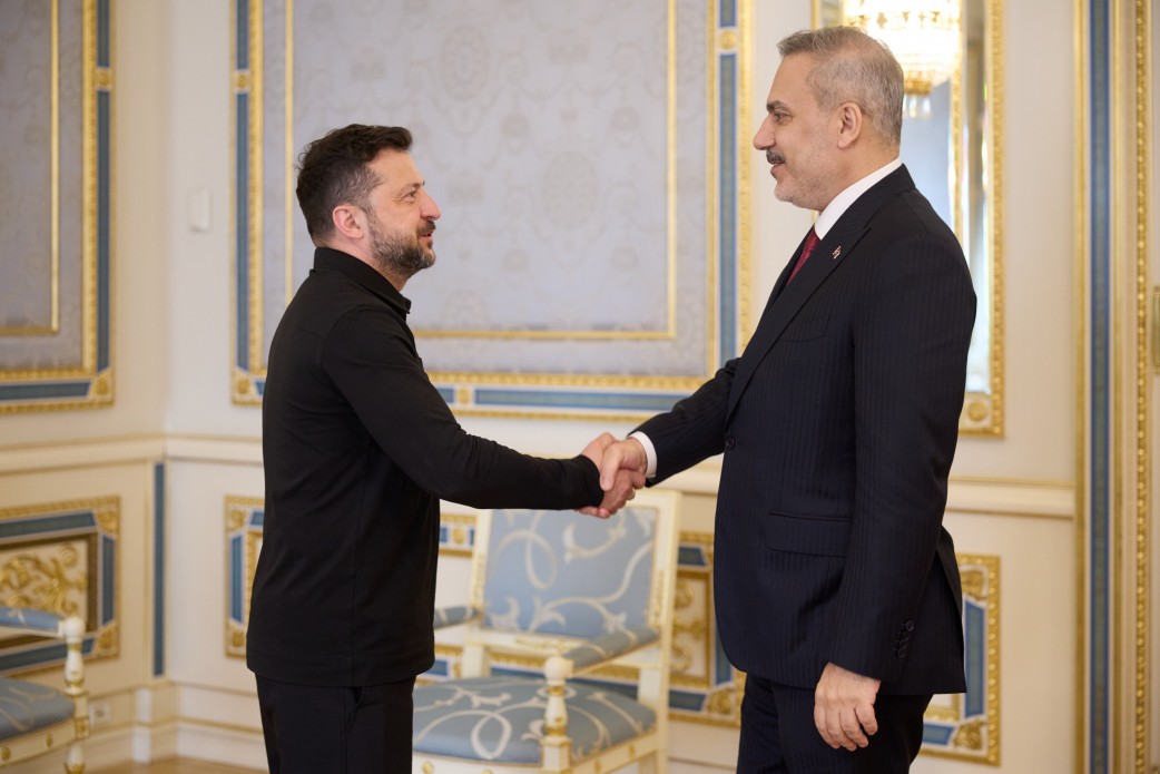 Президент обговорив із главою МЗС Туреччини мирні переговори та двосторонні відносини