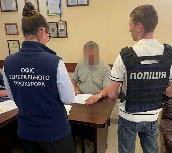  Придбання квартир для дітей-сиріт за завищеними цінами: підозра колишньому посадовцю Одеської міськради 