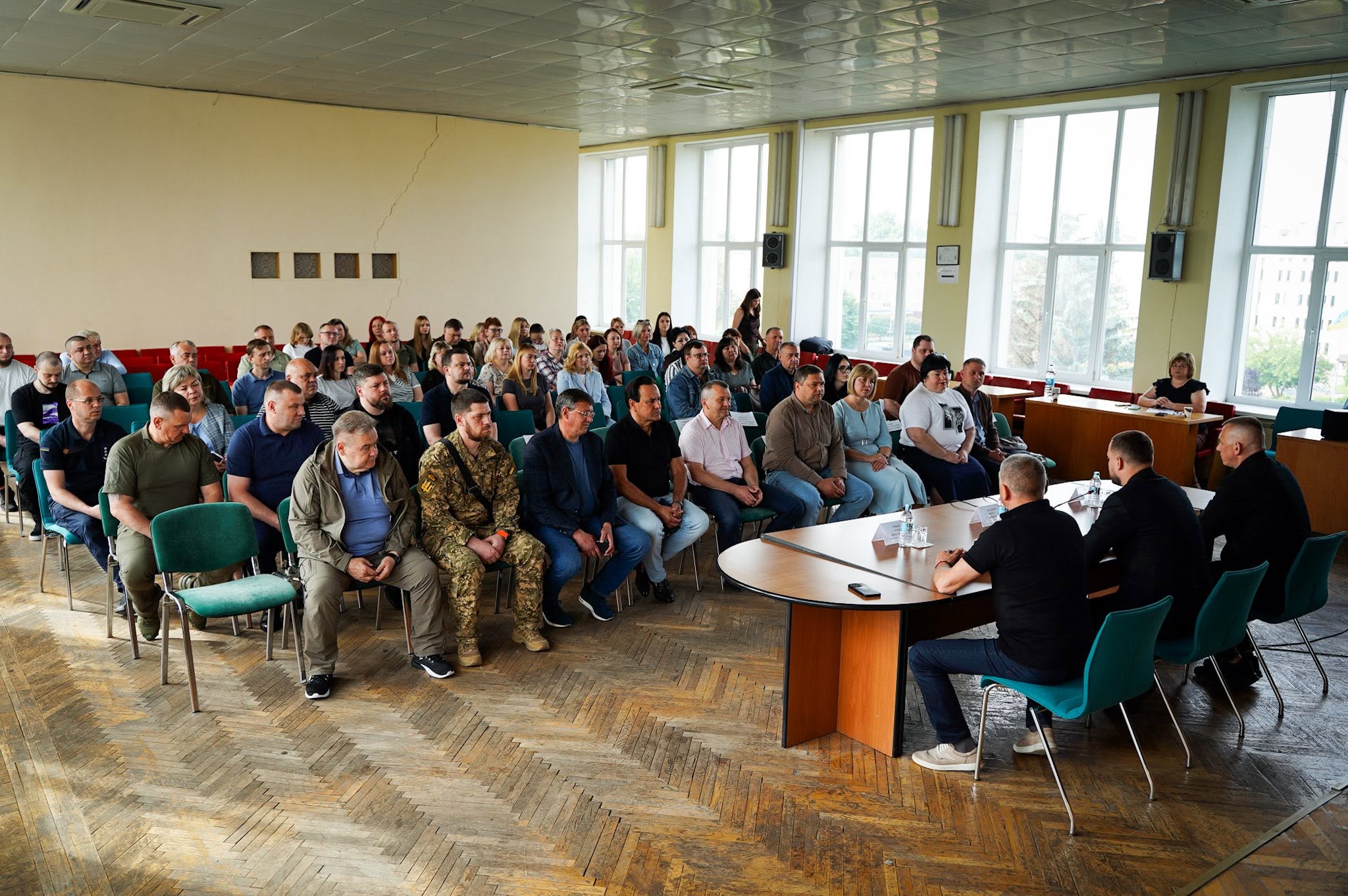 Микола Калашник представив голову Броварської райдержадміністрації Віталія Бігуна 