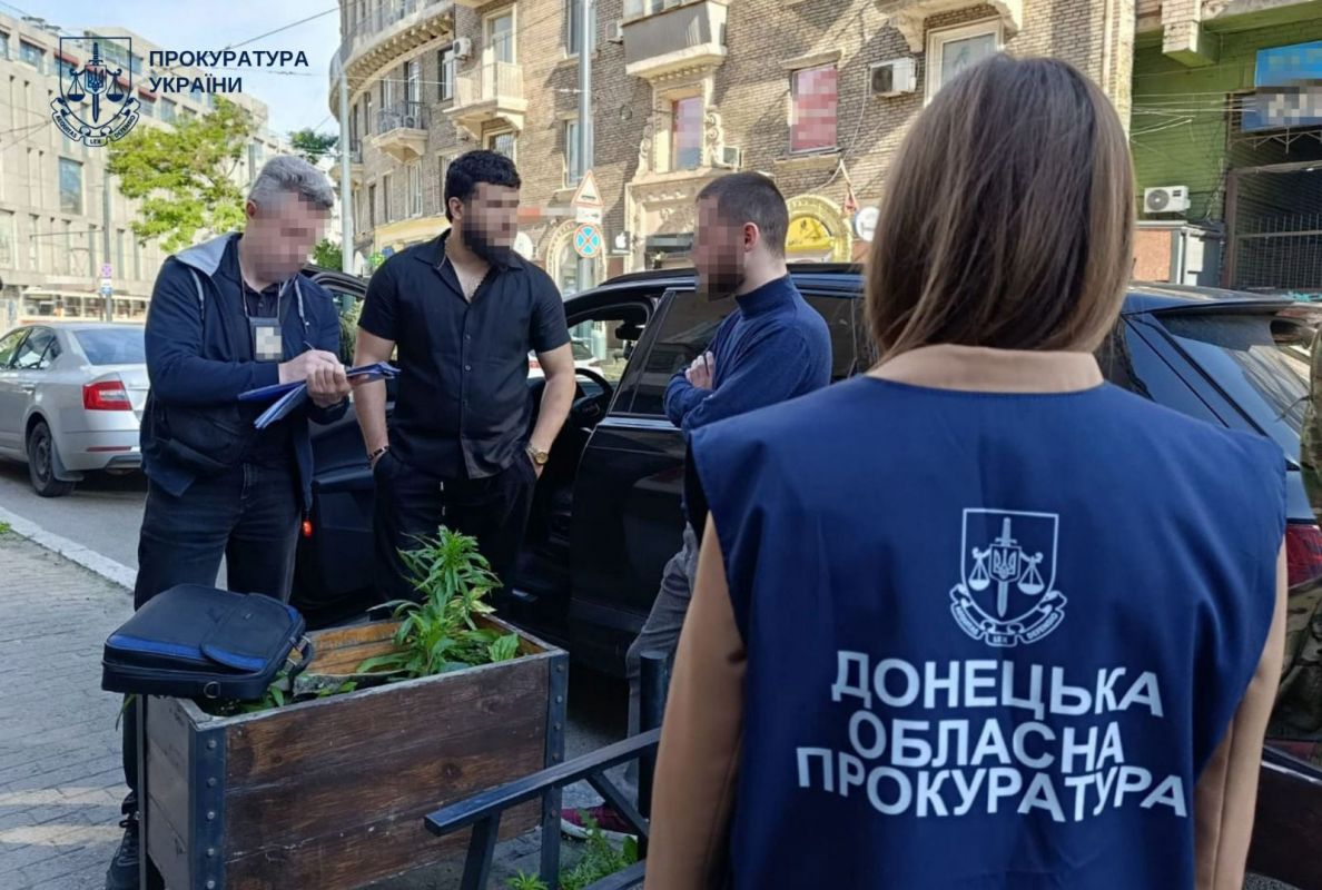  Прокуратура викрила організаторів схем ухилення у восьми регіонах 