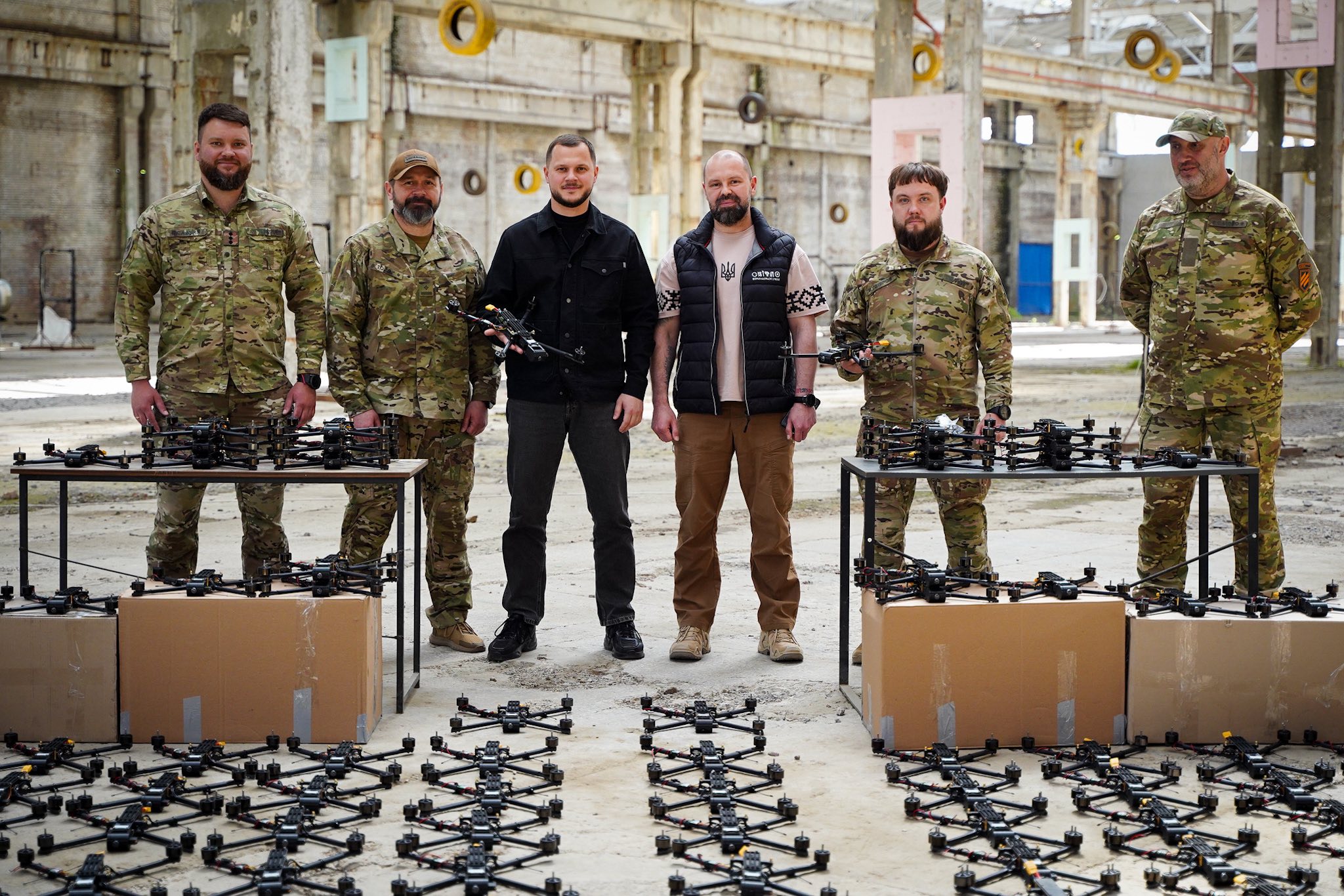  Микола Калашник: Київщина передала партію FPV-дронів для 3-ого армійського корпусу 