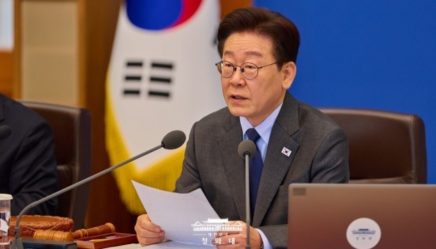  Президент Південної Кореї закликав громадян економити електроенергію на тлі паливної кризи 