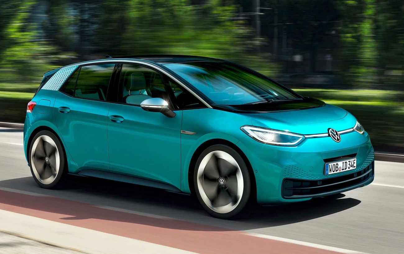  Volkswagen відкликає майже 100 000 електрокарів через проблеми з акумуляторними модулями 