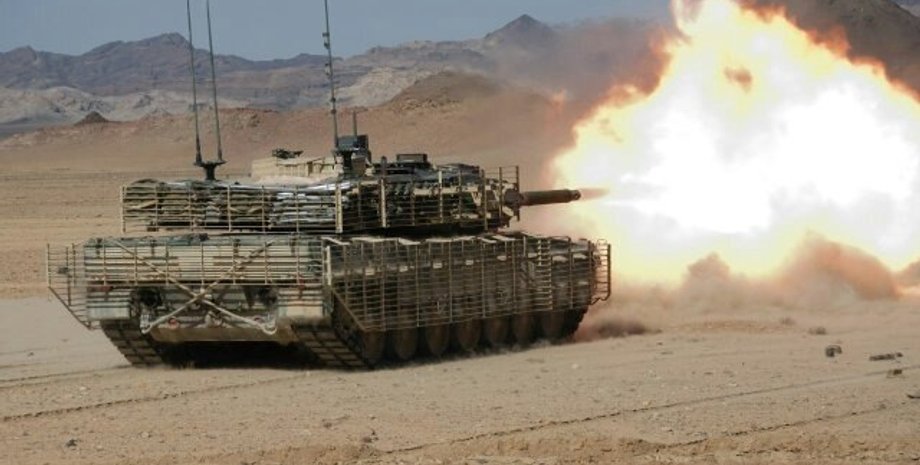  НАТО закупило першу партію 120-мм снарядів до Leopard 2 і Abrams, їх може отримати й Україна 