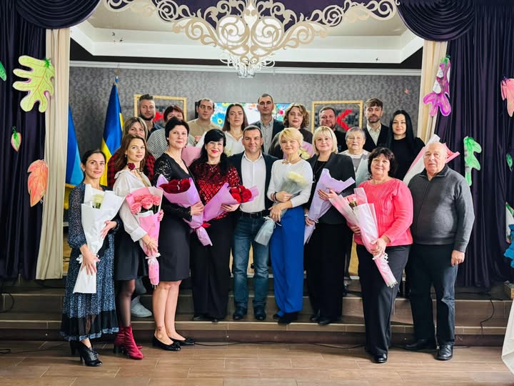 Олександр Паламарчук привітав працівників культури та майстрів народного мистецтва Гатненської громади з професійним святом 