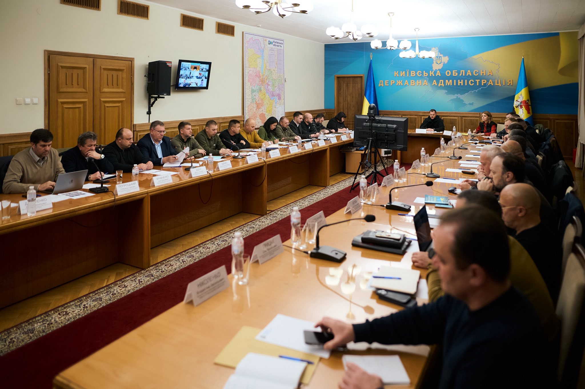  Микола Калашник: Під час чергового засідання оперативного штабу Ради оборони Київщини обговорили актуальні питання 
