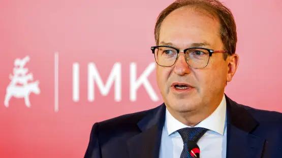  Глава МВС Німеччини анонсував розширення повноважень контррозвідки 