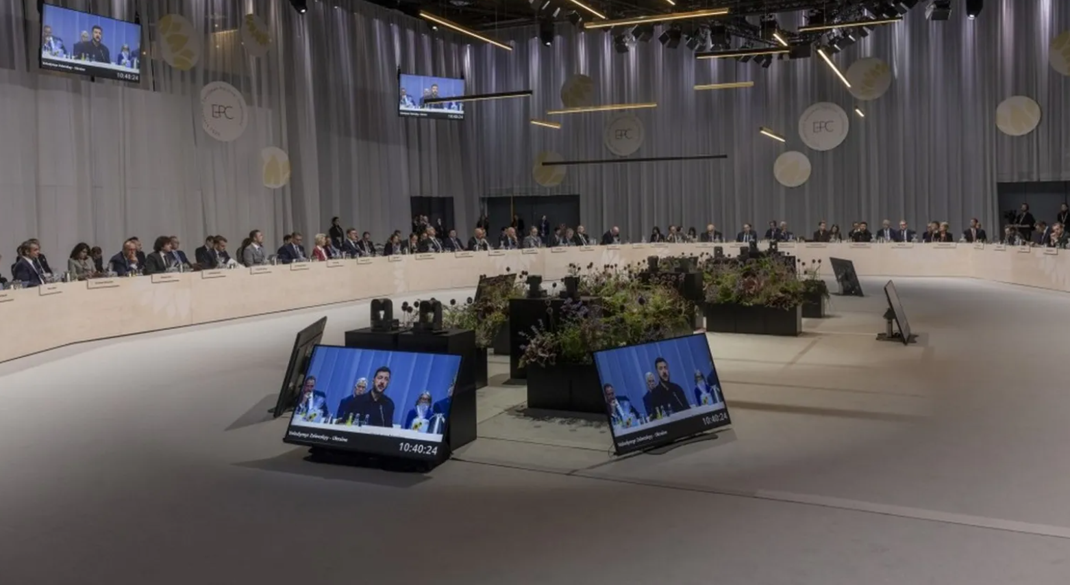  Зеленський закликав Угорщину не йти проти Трампа й відмовитися від російської нафти 