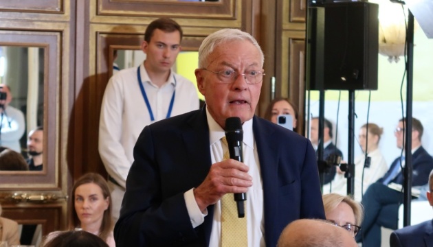  Трамп підтримав далекобійні удари України по Росії - Келлог 