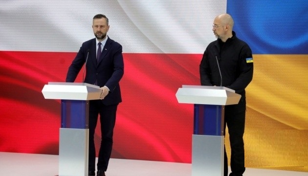  Україна готова поділитися з Польщею досвідом зі створення «лінії дронів» - Шмигаль 