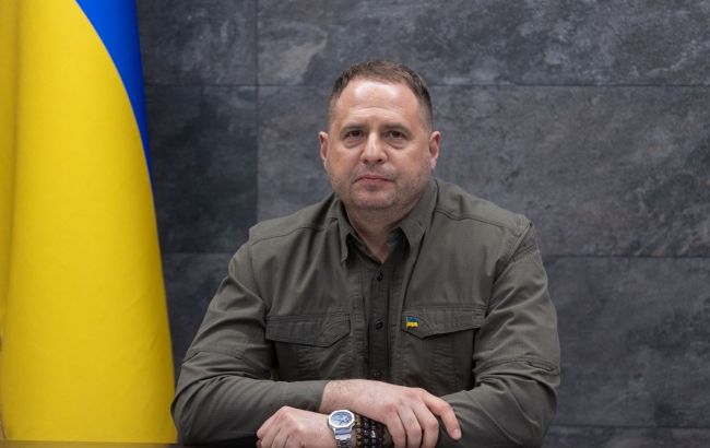  Єрмак та Умєров зустрілися з Віткоффом в Парижі: про що говорили 