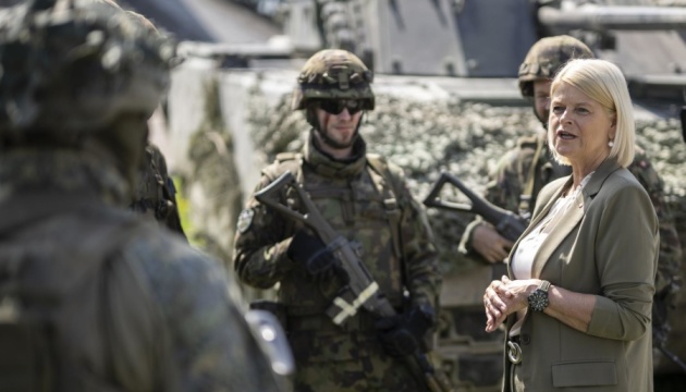  Нейтральна Австрія не виключає можливість долучення до миротворчої місії в Україні 