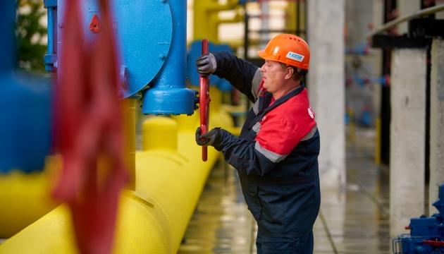  Україна розпочала сезон закачування газу в підземні сховища 