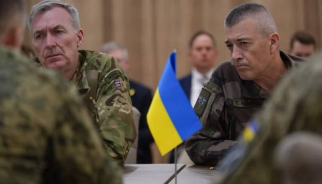  Начальники штабів Франції та Британії зустрілися у Києві із Зеленським, Умєровим та Сирським 