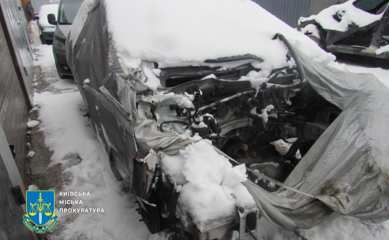  Керівник СТО у Києві замість ремонту розбирав авто клієнтів на пів мільйона гривень 