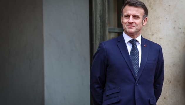 Закон один для всіх: Макрон уперше прокоментував вирок Ле Пен 