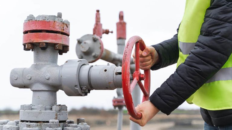 Великий газовий проєкт РФ зупинився через посилення санкцій – Bloomberg 