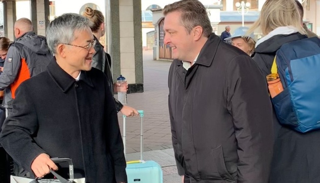  Новий посол Японії прибув до Києва 