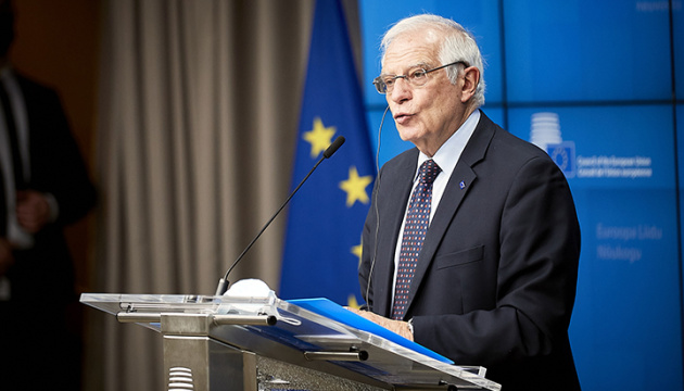  Гібридні дії Росії не завадять підтримці України з боку ЄС - Боррель 