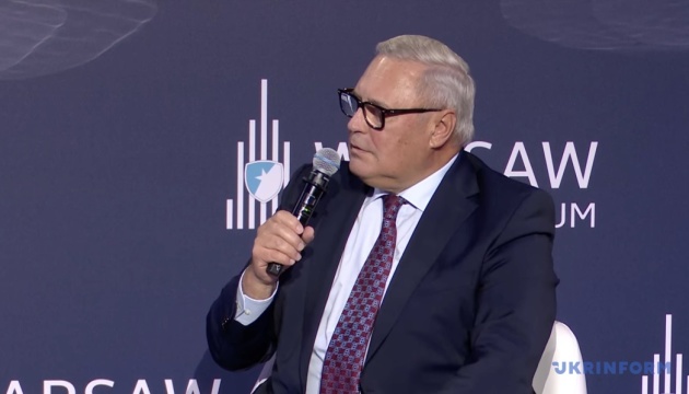  Ефективним ударом по економіці Росії стане зниження ціни на нафту до $40 за барель - експрем'єр РФ 