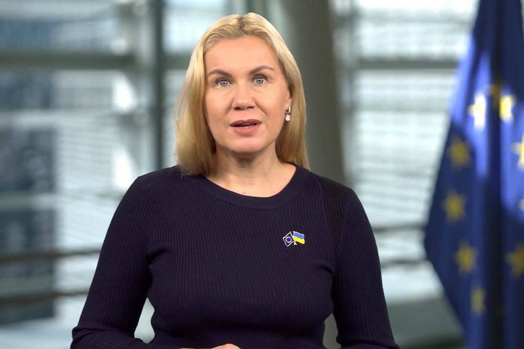  Єврокомісарка: ЄС готовий повністю відмовитись від російського газу 