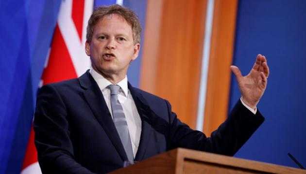  США не завжди допомагатимуть, Європі треба подбати про власну безпеку - міноборони Британії 