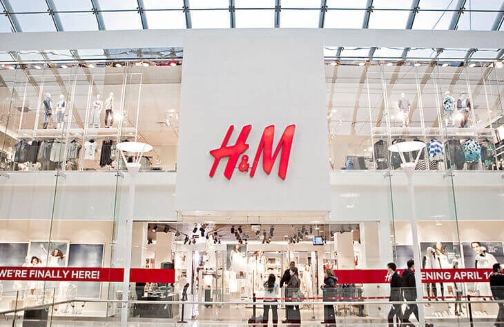  Шведська мережа магазинів одягу H&M оголосила дату відновлення роботи в Україні 