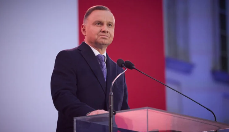  Ми це спостерігаємо: Дуда підтвердив, що РФ переміщує ядерну зброю до Білорусі 