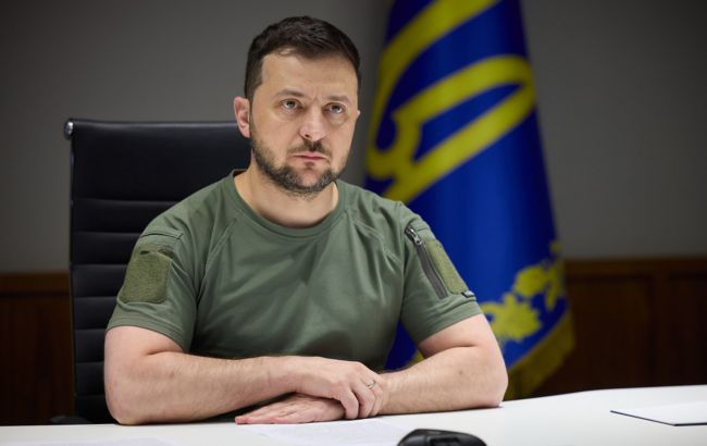  Зеленський провів селектор: обговорили напружені оборонні та наступальні операції 