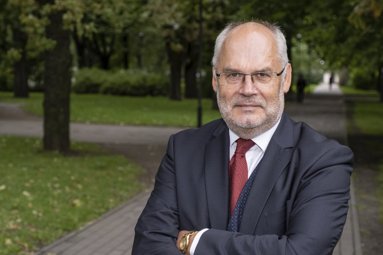  Президент Естонії відклав поїздку до Австралії, бо у канцелярії нема грошей 