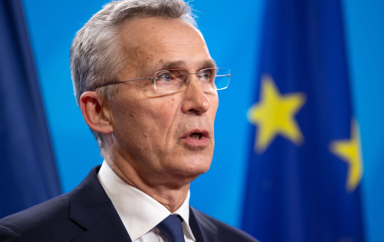  Столтенберг скликає Раду Україна-НАТО на запит Зеленського 