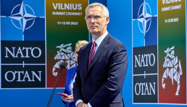  Багато країн НАТО візьмуть на себе безпекові зобов’язання для України – Столтенберг 