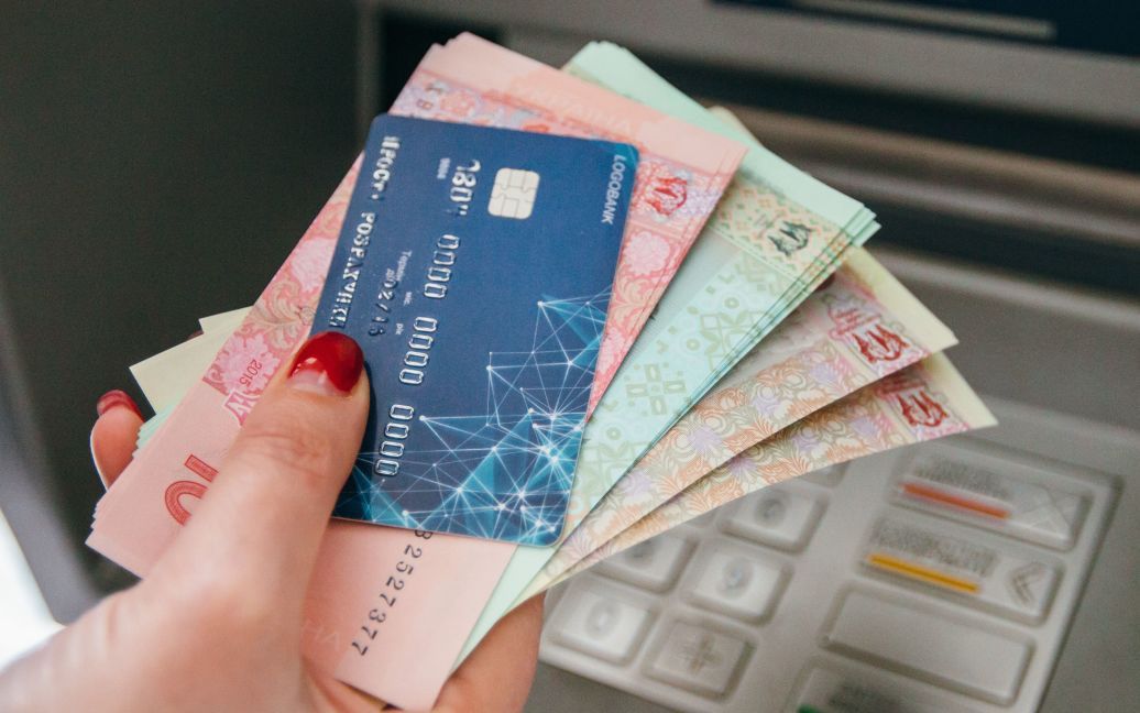 Поповнення карток готівкою через термінали з 1 серпня потребуватиме телефону - НБУ 
