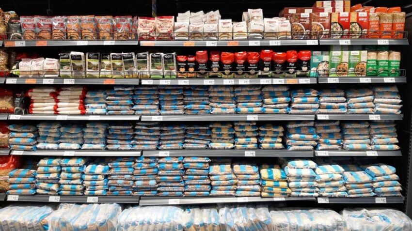  Кабмін дозволив підвищувати ціни на соціальні продукти без обов'язкового декларування 