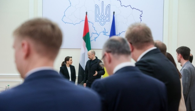 Шмигаль і міністр ОАЕ з питань клімату обговорили розмінування та ініціативу Grain from 