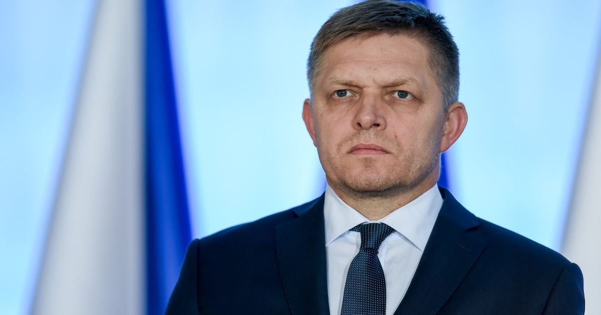  Експрем’єр Словаччини звинуватив Захід у "підтримці вбивств" в Україні поставками зброї 