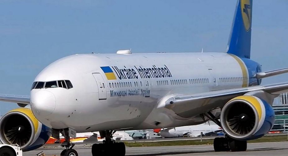  Україна готується до відкриття цивільних авіарейсів, можливо, частково – французький міністр 