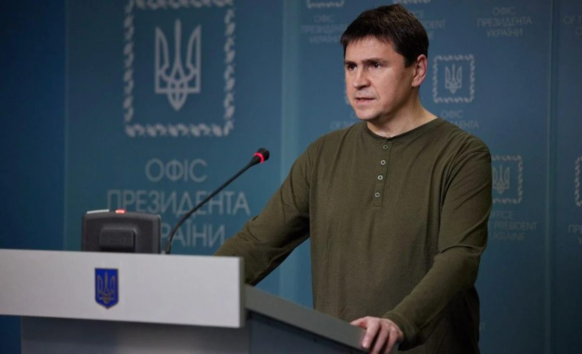  "Дозвіл на неіснування РФ": Подоляк поставив на місце віце-спікера парламенту Угорщини 