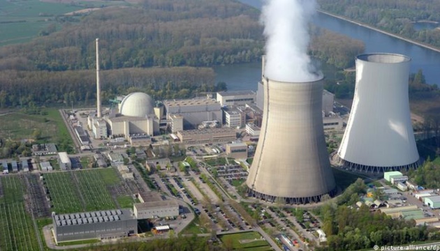  Німеччина остаточно зупиняє виробництво електроенергії на атомних станціях 
