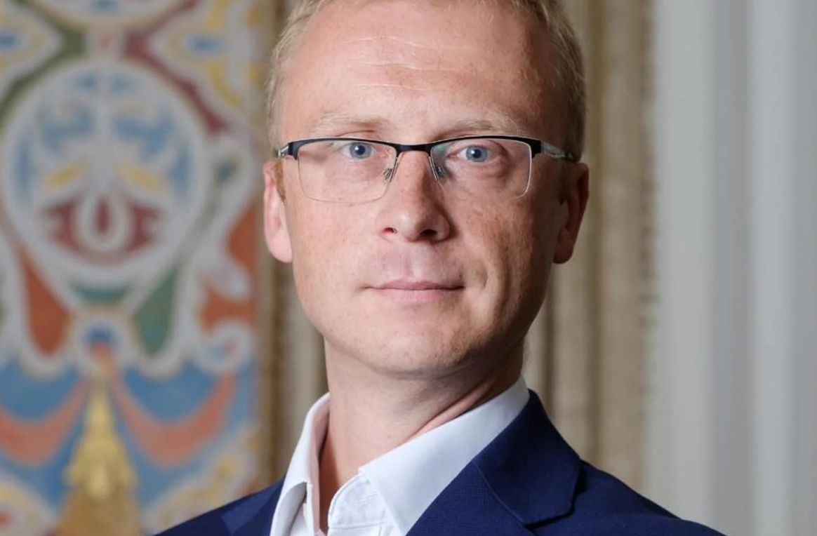  МЗС прокоментувало заяву Орбана, який назвав Україну "фінансово неіснуючою" 