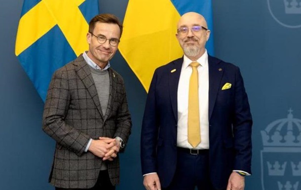  Резніков обговорив із прем'єром Швеції зміцнення безпеки у Європі 