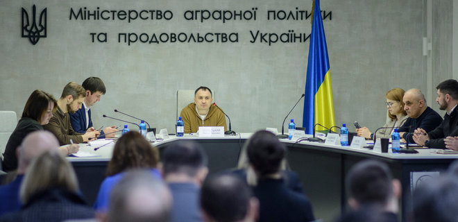  Кабмін відновить програму "5-7-9%" для фермерів. Вони попереджали, що посівна під загрозою  