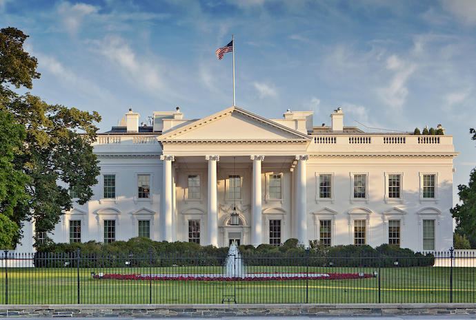  США готують нові правила для інвестування в технологічний сектор Китаю 