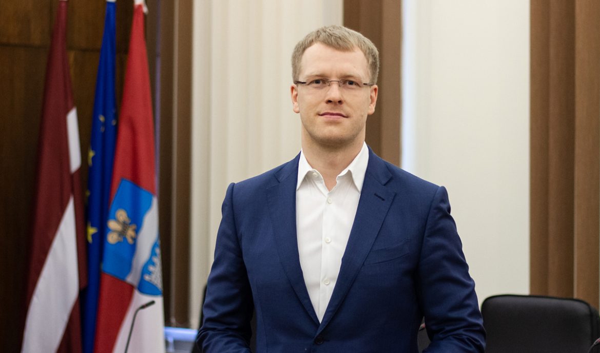  Мер другого найбільшого міста Латвії назвав Крим російським та ухилявся називати РФ агресором 