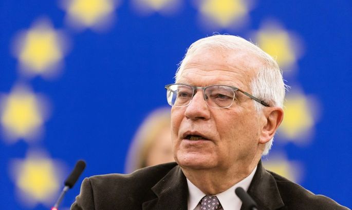  Боррель: у разі ядерного удару РФ по Україні буде потужна, військова відповідь 