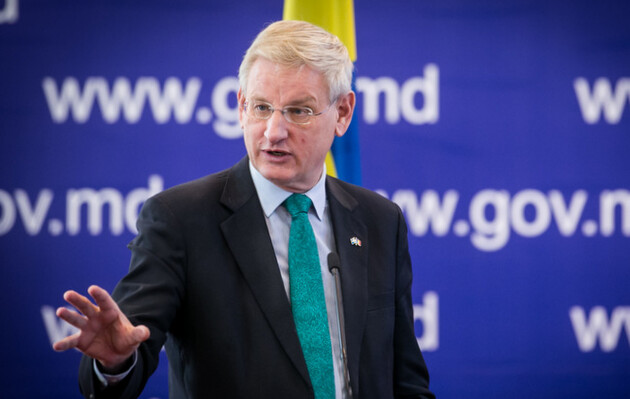  Колишній прем'єр-міністр Швеції вважає, що для тривалого розвитку оборонних можливостей України потрібна коаліція держав 
