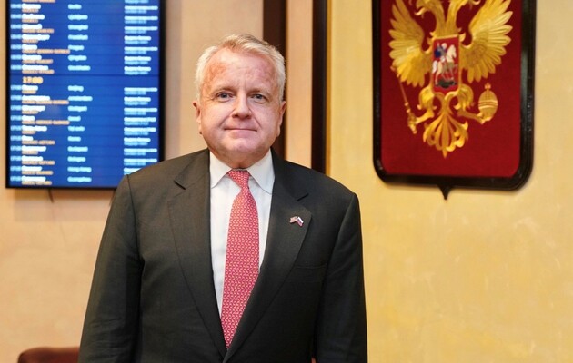  Посол США завершив роботу в Росії та залишив Москву 