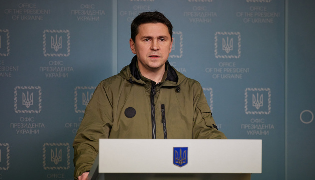  Подоляк заявив, що рф обстріляла мечеть у Харкові, поки путін просив зброю в Ірані 