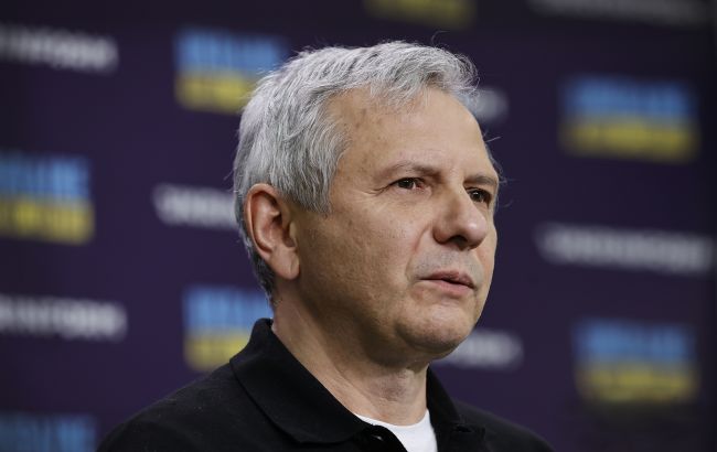  Радник Зеленського рекомендував не перебільшувати значення дефолту Росії 